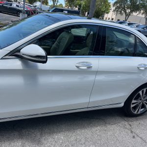 2019 Mercedes-BENZ C-CLASS — фото 4