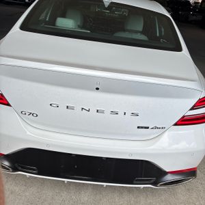 صورة 6 لـ 2026 Genesis G70 3.3T SPORT PRESTIGE