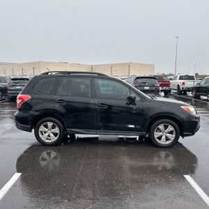 SUBARU FORESTER 2.5I PREMIUM - 10