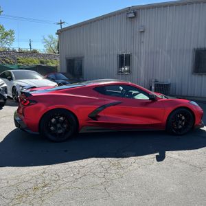 CHEVROLET CORVETTE STINGRAY - 10