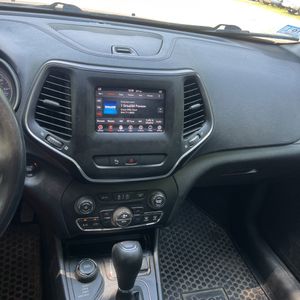 صورة مصغرة 38 لـ 2019 JEEP CHEROKEE LATITUDE PLUS