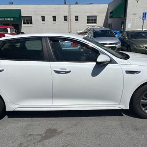 KIA OPTIMA LX TURBO - 9