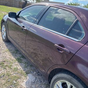 FORD FUSION SE - 6