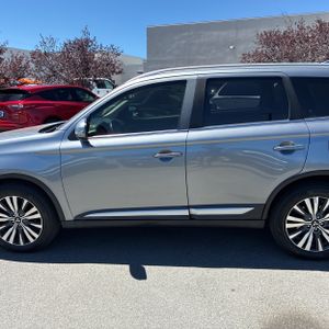 صورة 4 لـ 2020 Mitsubishi OUTLANDER SEL