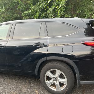 2022 Toyota HIGHLANDER LE 照片 6