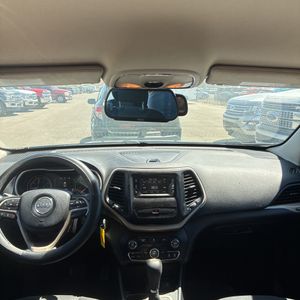 صورة مصغرة 36 لـ 2014 JEEP CHEROKEE LATITUDE