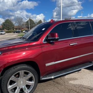 CADILLAC ESCALADE LUXURY - 2