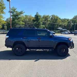 صورة 10 لـ 2021 Toyota 4RUNNER VENTURE EDITION