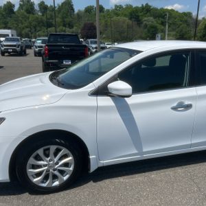 NISSAN SENTRA SV - 2