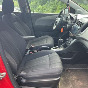 صورة مصغرة 33 لـ 2013 Chevrolet SONIC LT AUTO