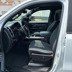 2019 RAM 1500 BIG HORN 缩略图 32