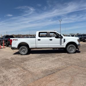 Ford F-250 Super Duty XL - 10