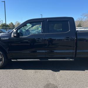 FORD F-150 XLT - 4