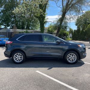 FORD EDGE SEL - 10