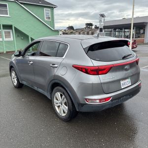 KIA SPORTAGE LX - 5