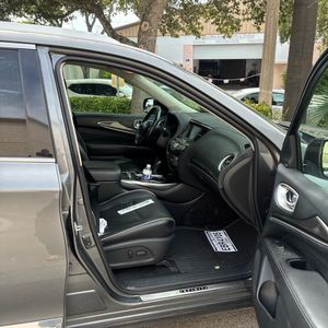 2019 Infiniti QX60 LUXE — фото 33