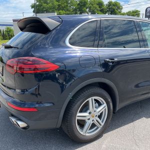 صورة 9 لـ 2016 Porsche CAYENNE S