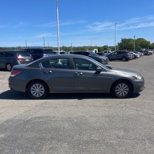 HONDA ACCORD LX - 10