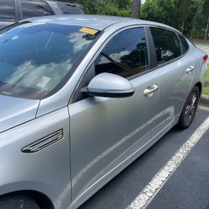 2020 KIA OPTIMA LX 照片 4