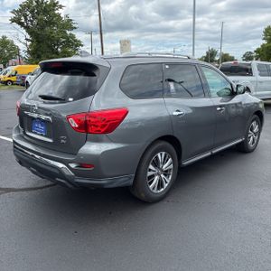 2019 Nissan PATHFINDER SV 照片 8