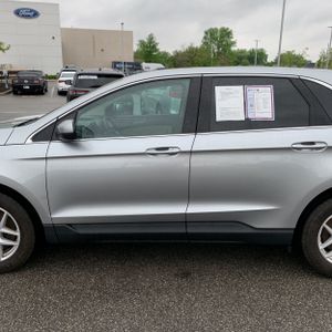 FORD EDGE SEL - 4
