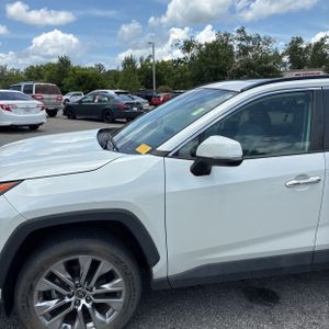 صورة 2 لـ 2021 Toyota RAV4 LIMITED