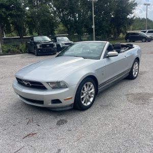 2011 FORD MUSTANG V6 PREMIUM 照片 1