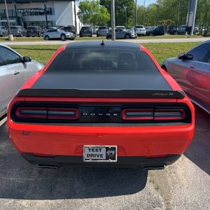 DODGE CHALLENGER T/A 392 - 7