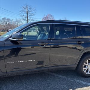 JEEP GRAND CHEROKEE L LIMITED - 4