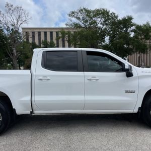 2022 Chevrolet SILVERADO 1500 LT — миниатюра 11