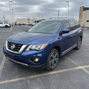 NISSAN PATHFINDER PLATINUM - 1