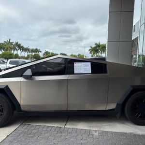 TESLA CYBERTRUCK BASE - 3