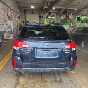 صورة 7 لـ 2013 Subaru OUTBACK 2.5I PREMIUM
