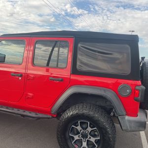 صورة 6 لـ 2018 JEEP WRANGLER UNLIMITED SPORT S