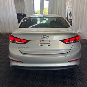 2018 Hyundai ELANTRA SEL — фото 7