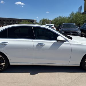 2024 Mercedes-BENZ C-CLASS thumbnail 11