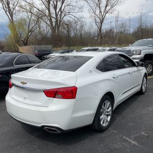 CHEVROLET IMPALA LT - 8