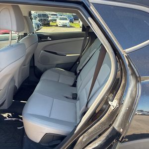 صورة مصغرة 34 لـ 2017 Hyundai TUCSON SE