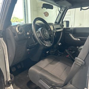 2011 JEEP WRANGLER UNLIMITED SAHARA — фото 33