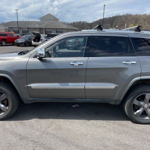 JEEP GRAND CHEROKEE OVERLAND - 4