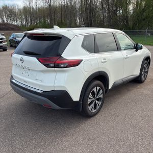 NISSAN ROGUE SV - 8