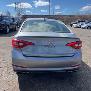 HYUNDAI SONATA SPORT 2.0T - 7