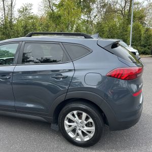 HYUNDAI TUCSON - 6