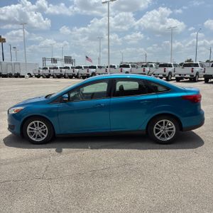 2017 FORD FOCUS SE — фото 3