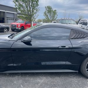 FORD MUSTANG ECOBOOST - 4