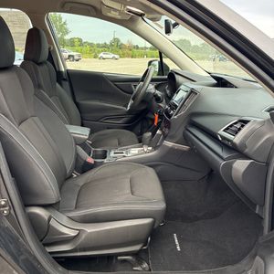 2019 Subaru FORESTER BASE — миниатюра 33