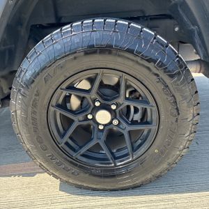 2020 JEEP GLADIATOR SPORT S thumbnail 18