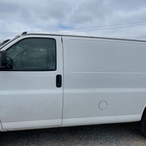CHEVROLET EXPRESS - 4