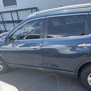 2015 Nissan ROGUE SV 照片 4