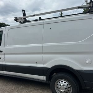 FORD TRANSIT 250 - 6
